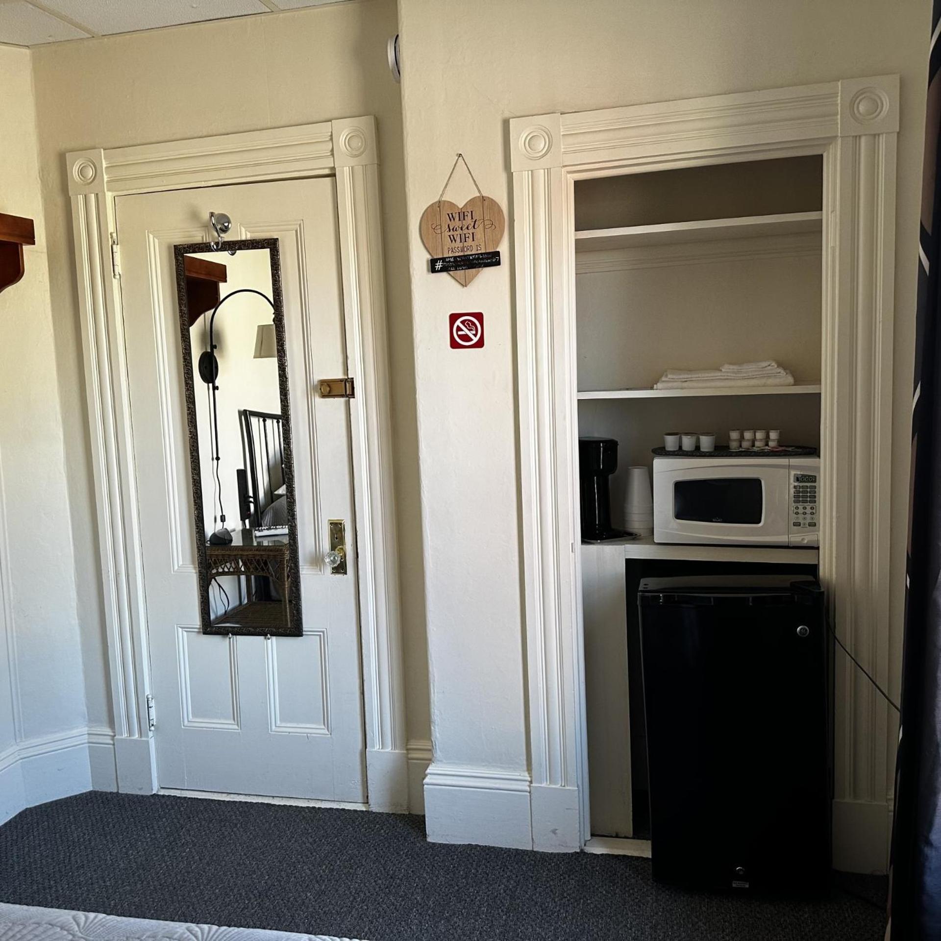 The Whitetail Inn And Suites- Lincoln Exteriör bild